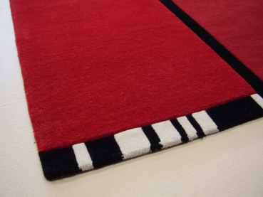 Preview: Handtuft rot