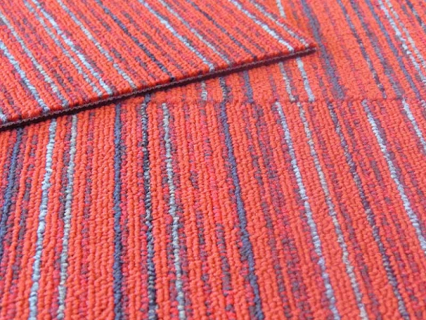 Teppichfliesen XL Stripes in rot